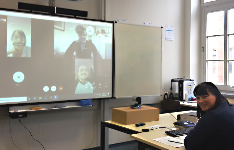 Vor allem zu Beginn der Schulschließung standen vor allem regelmäßige Treffen im virtuellen Klassenzimmer via Skype hoch im Kurs. Foto: DPFA Chemnitz
